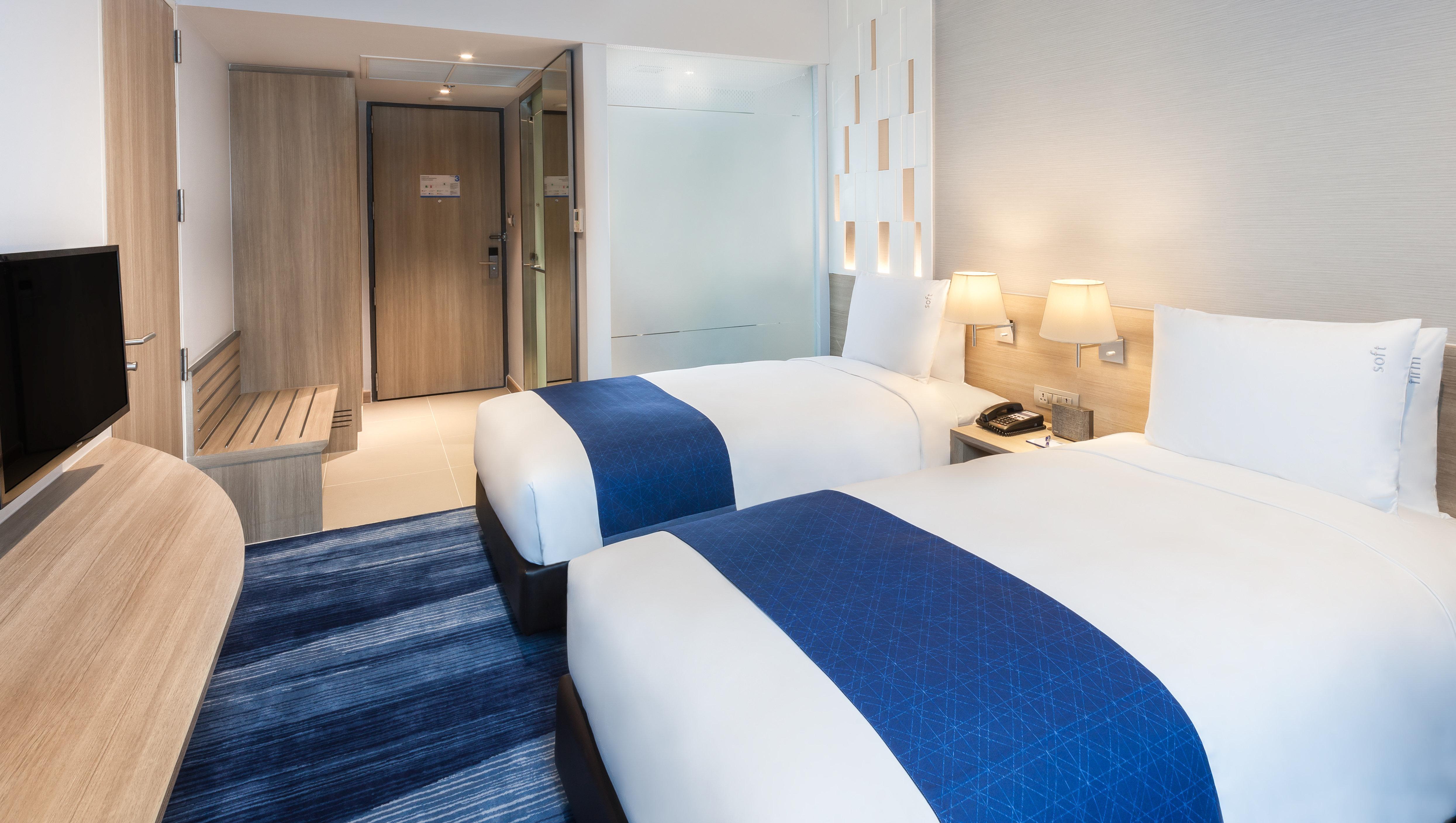 Holiday Inn Express Bangkok Soi Soonvijai By Ihg Luaran gambar